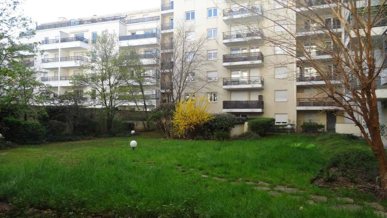 Appart T2 Standing Tout Confort Au Calme - Parking En Option Ліон Екстер'єр фото